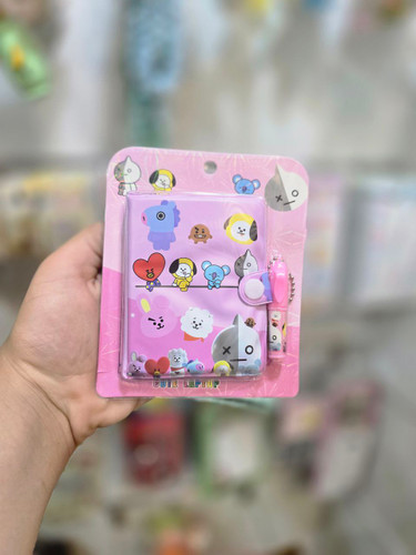 دفترچه یادداشت و خودکار فانتزی