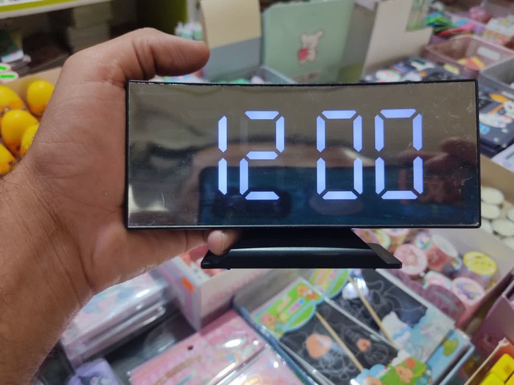 ساعت دیجیتال رومیزی مدل GS_5902