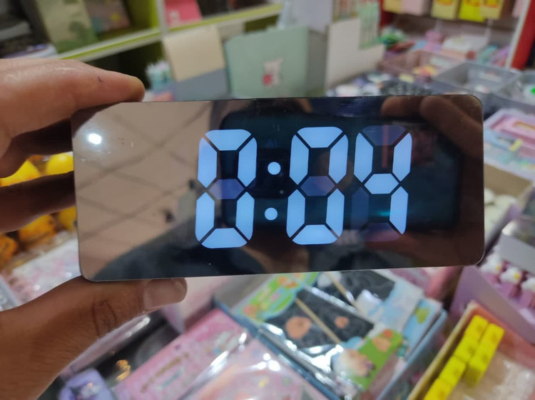 ساعت دیجیتال رومیزی مدل GS_8065